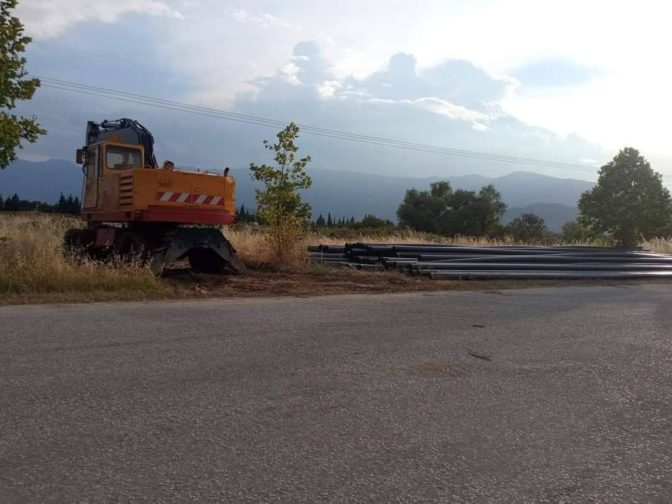 Εργασίες αποκατάστασης και συντήρησης αγροτικών δρόμων και αντιπλημμυρικών αυλάκων στην Τ.Κ. Βασιλικής