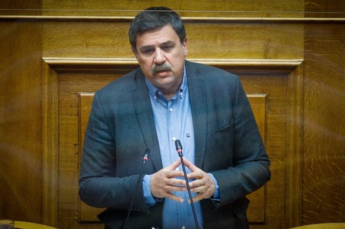 Στη Βουλή φέρνει ο ΣΥΡΙΖΑ-ΠΣ το διχαστικό και ανεφάρμοστο καθηκοντολόγιο των νοσηλευτών