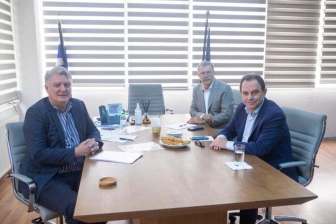 Συνάντηση εργασίας του ΥπΑΑΤ Γ. Γεωργαντά με τον Συντονιστή της Αποκεντρωμένης Μακεδονίας – Θράκης Ι. Σάββα