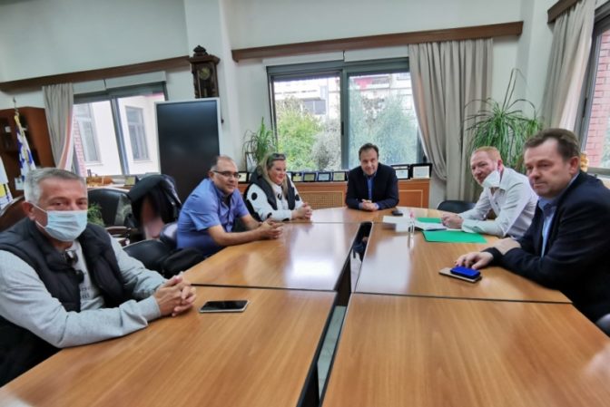 Ουσιαστική συζήτηση Δημάρχου Τρικκαίων – ΑΔΕΔΥ Τρικάλων