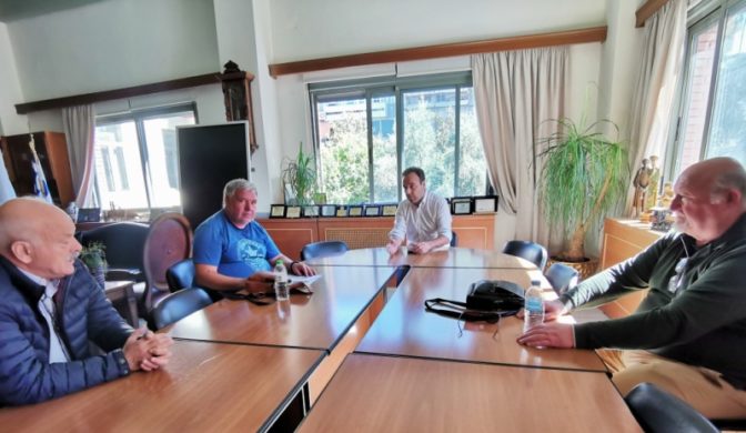 Παπαστεργίου σε ΠΕΑΕΑ: Κατά ελάχιστα μέτρα η μετακίνηση του αγάλματος του στρατηγού Στ. Σαράφη