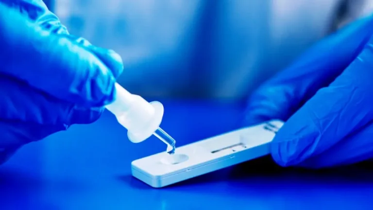 7 θετικά rapid tests σήμερα στα Τρίκαλα