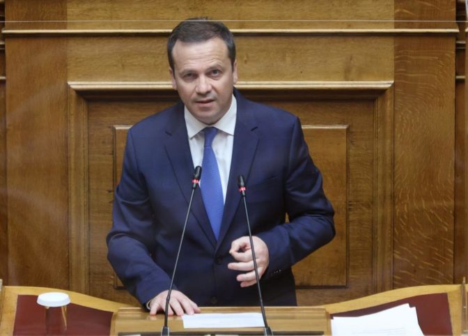 Θανάσης Λιούτας: Για τον Νέο Νόμο του Υπουργείου Ανάπτυξης στο βήμα της Ολομέλειας