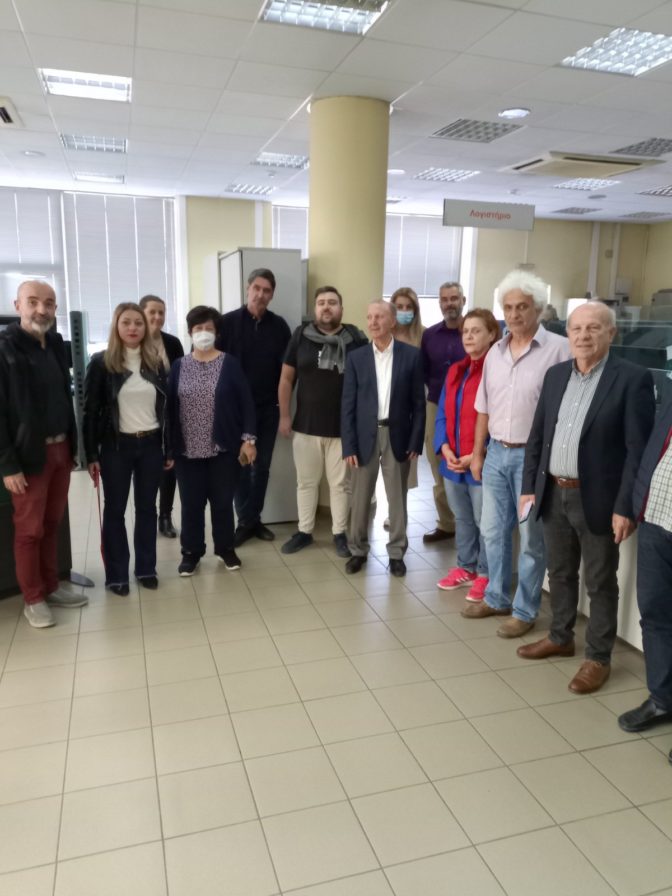 Κλιμάκιο του ΣΥΡΙΖΑ Τρικάλων επισκέφθηκε τον ΟΑΕΔ