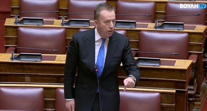 Κόκκαλης: "Αποφασίσατε λουκέτο στα Εκπαιδευτήρια Ράπτου χωρίς να συντρέχει σοβαρός λόγος"