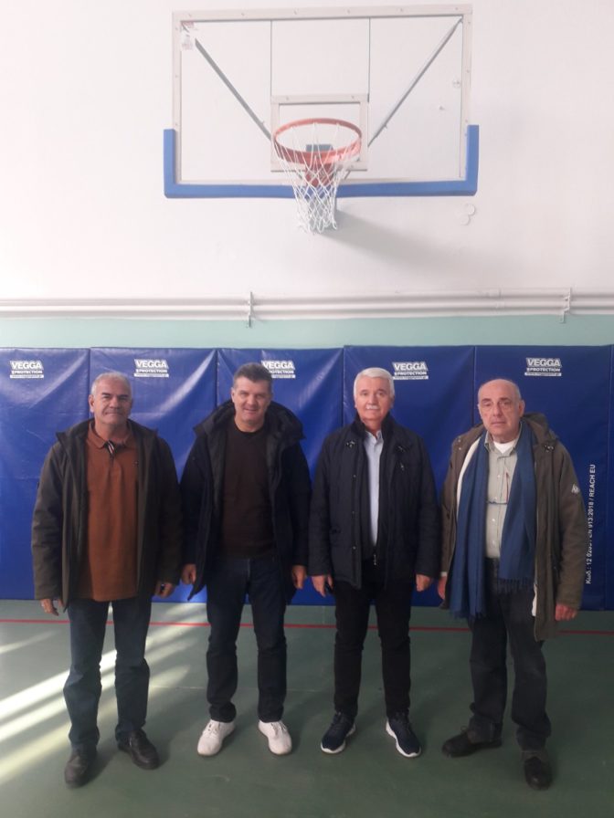 Πλήρης ανακαίνιση στο κλειστό γυμναστήριο του 1ου και 2ου Γυμνασίου Καλαμπάκας