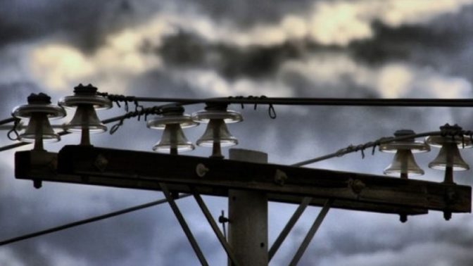 Μπλάκ άουτ από τα Καλύβια μέχρι τον ορεινό όγκο των Τρικάλων
