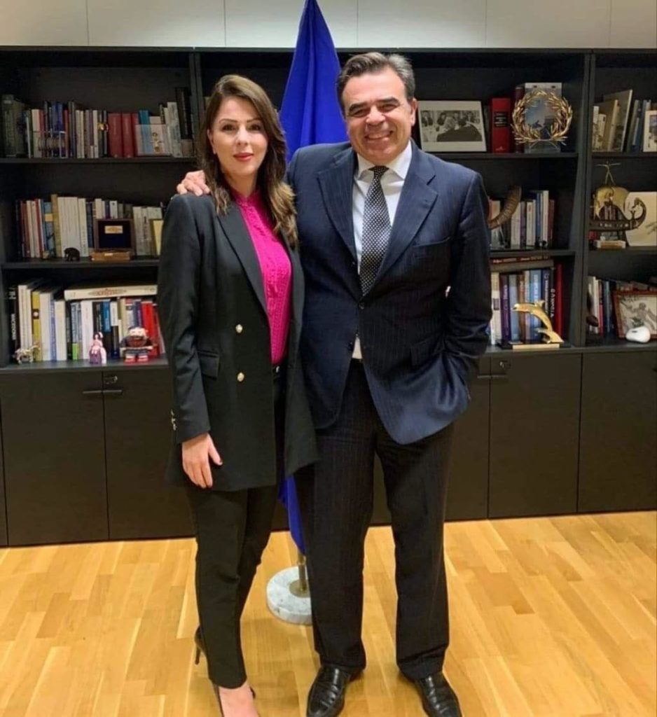 Συνάντηση της Κατερίνας Παπακώστα με τον Αντιπρόεδρο της Ευρωπαϊκής Επιτροπής Μαργαρίτη Σχοινά.