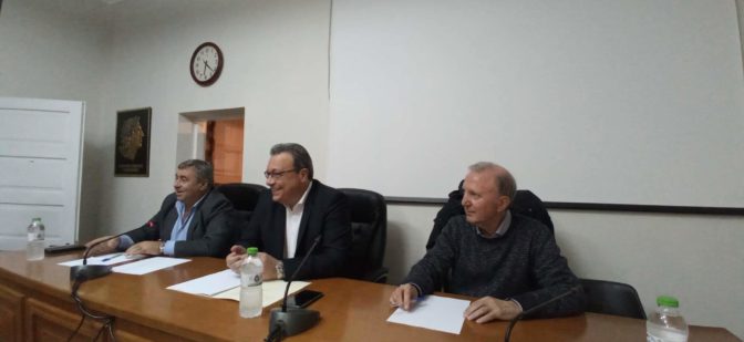 Επίθεση κατά της κυβέρνησης εξαπέλυσε από την Πύλη ο Φάμμελος