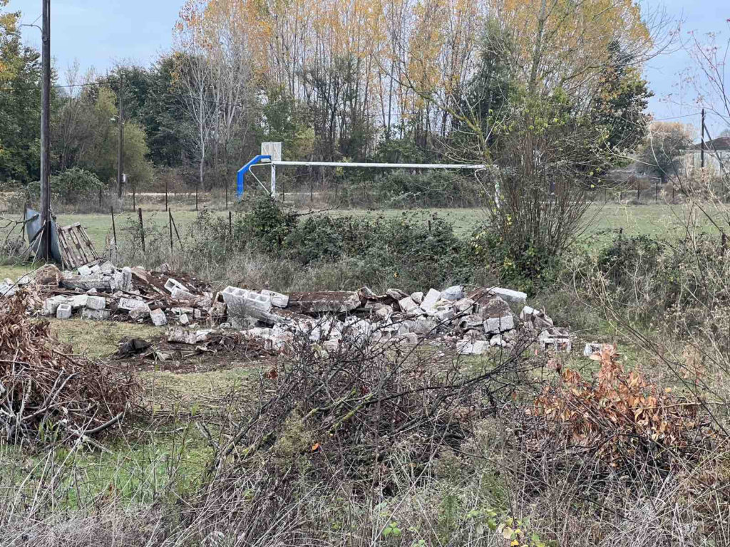Αυθαίρετη χωματερή στα Ρόγγια - Άμεσος καθαρισμός και απόδοση ευθυνών από τον Δήμο Τρικκαίων