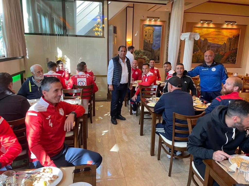 Γεύμα προσφορά στον ΑΟ Τρίκαλα από τον Κώστα Φαμίση