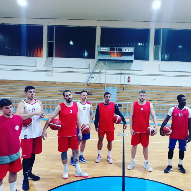 Στο κλειστό της Μπάρας η προετοιμασία του ΑΟ Τρίκαλα