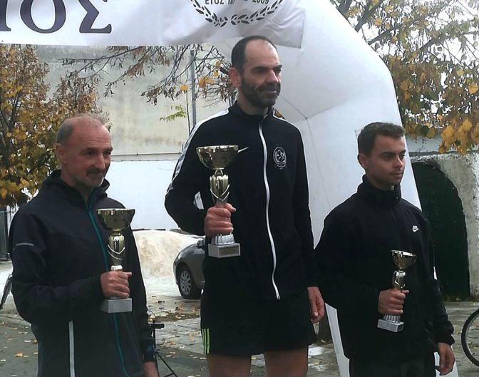 Ανέβηκαν στο βάθρο Μπάκος και Φιλιππιδάκης του Συλλόγου Δρομέων Τρικάλων