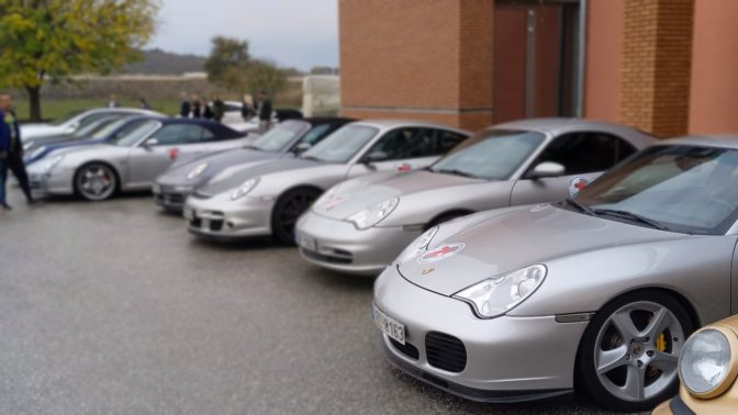 Porsche club: Οι καλλονές από την Γερμανία... στα Τρίκαλα
