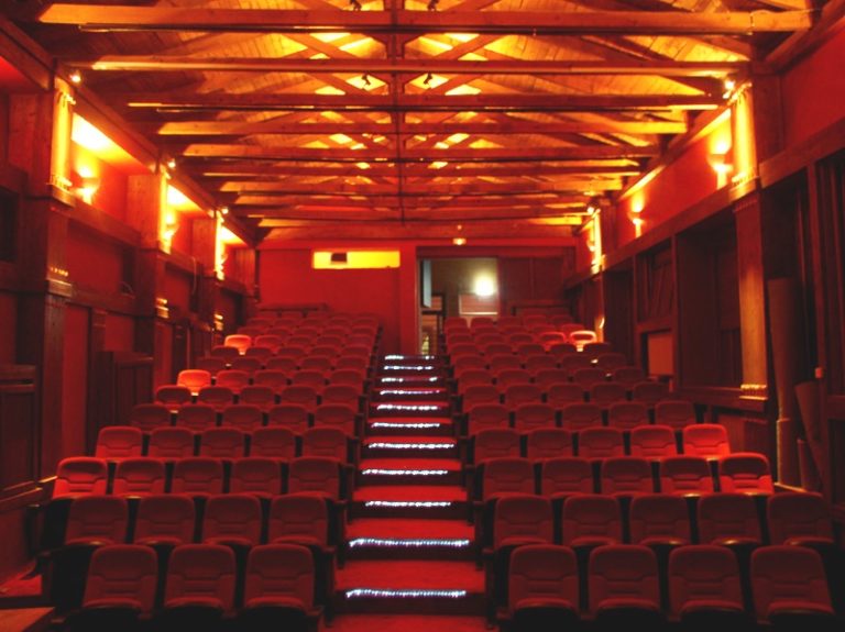 Ταινία για τη σύγχρονη γυναίκα στον Δημοτικό Κινηματογράφο Τρικάλων  