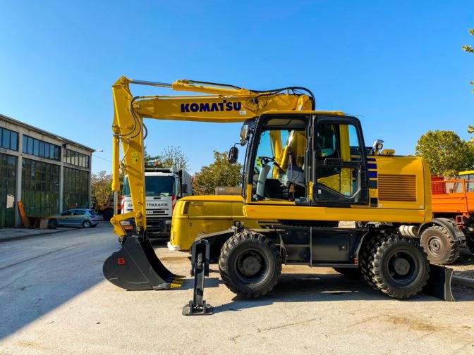 "Παρουσίασε" τον νέο εκσκαφέα ο Δήμος Τρικκαίων