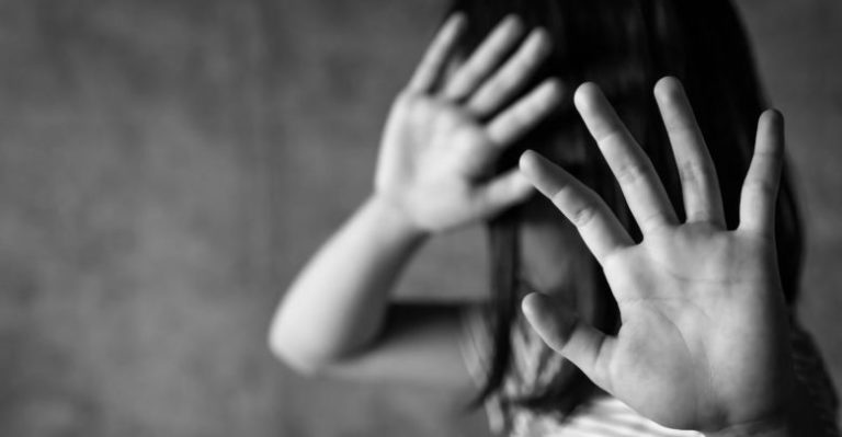 Σεπόλια: Προφυλακίστηκαν οι 4 από τους 5 για την υπόθεση βιασμού της 12χρονης