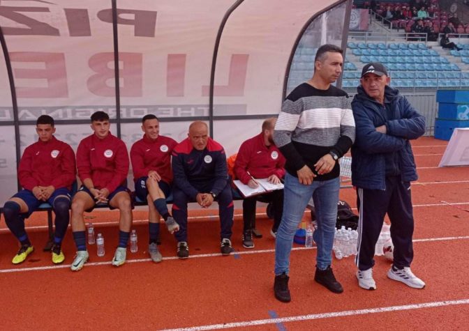 Ιδιαίτερα ενοχλημένος ο Αρσένος με την υπόθεση Ζούμα - Δύο κυανέρυθροι με ενοχλήσεις στον ΑΟ Τρίκαλα