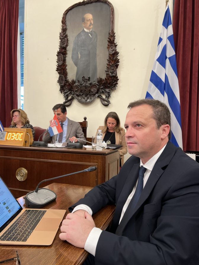 Εισηγητής στην Επιτροπή Άμυνας και Εξωτερικών Υποθέσεων ο Θανάσης Λιούτας