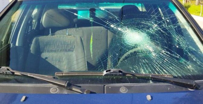 Έσπασαν (!) αυτοκίνητο στην Κρήνη Τρικάλων