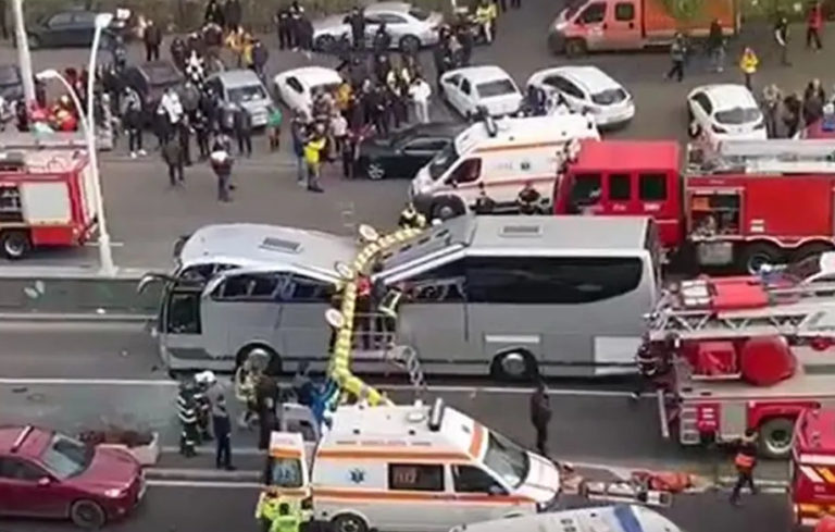 Ρουμανία: Τροχαίο με λεωφορείο με 47 Έλληνες (φωτό – βίντεο)