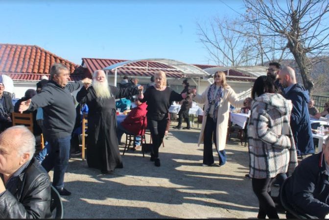 Το …έκαψαν στη Γιορτή Πρασοτηγανιάς στην Φιλύρα