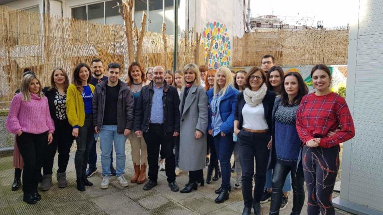 Τρίκαλα: Προσφορά γεύματος στο Κοινωνικό Εστιατόριο από την ACT4V