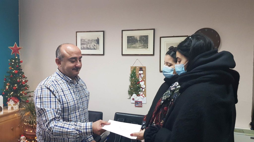 Τα φιλοδωρήματα 2 μηνών έδωσαν στο Κοινωνικό Παντοπωλείο εργαζόμενοι/ες στην εστίαση