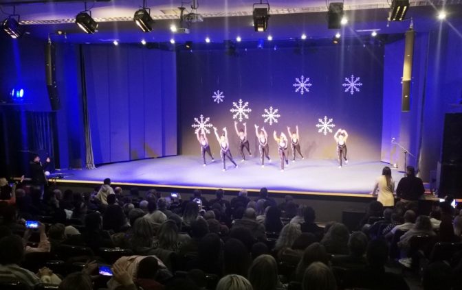Εντυπωσίασε η χορευτική εκδήλωση για την ενίσχυση της «Φλόγας» στα Τρίκαλα