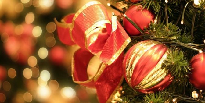 Η πόλη των Σοφάδων «φορά» τα γιορτινά της