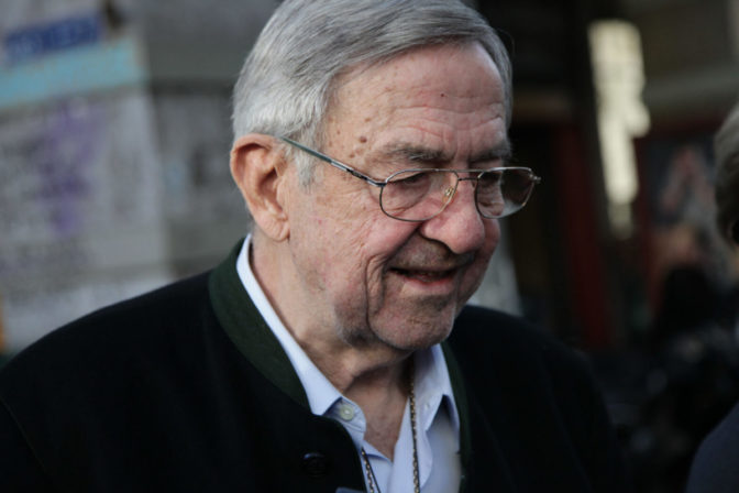 Θα ταφεί ως ιδιώτης ο τέως βασιλιάς Κωνσταντίνος