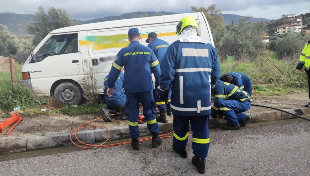 Λάρισα: Τροχαίο με παράσυρση – 20χρονος βρέθηκε κάτω από τις ρόδες αγροτικού!