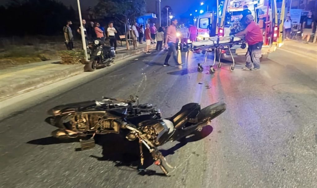 Σοβαρό τροχαίο με εκτροπή μηχανής τα ξημερώματα στη Λάρισα