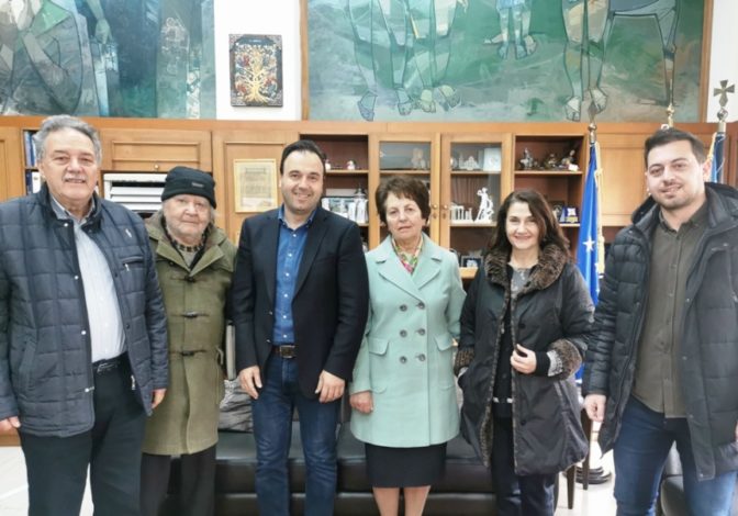 Εθιμοτυπική επίσκεψη του Συλλόγου Ηπειρωτών στον Δήμαρχο Τρικκαίων