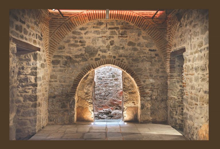 Τα εγκαίνια της έκθεσης για τα αρχαιολογικά ευρήματα στα Τρίκαλα