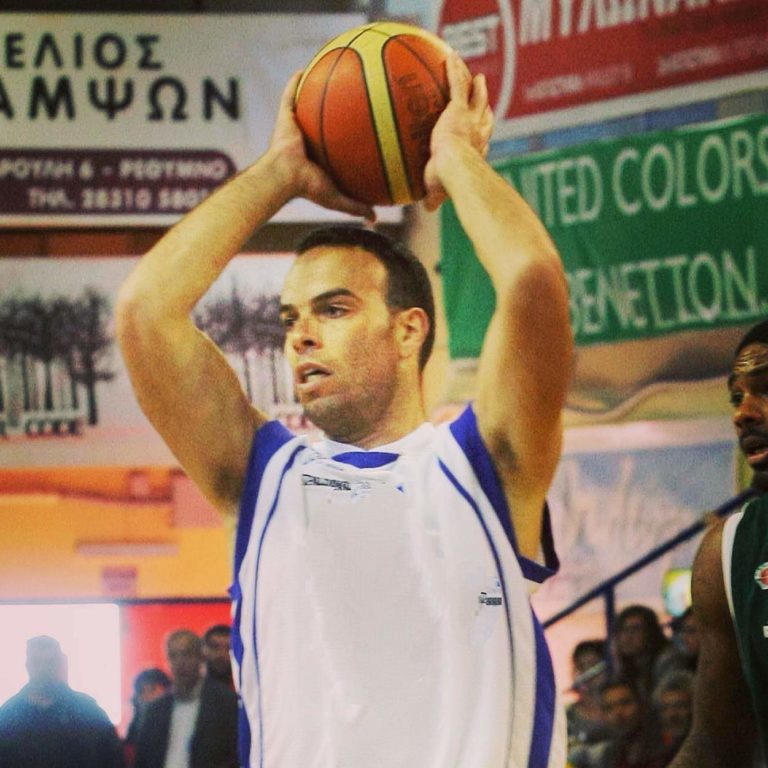 Και επίσημα στον ΑΟ Τρίκαλα ο Αγγελόπουλος