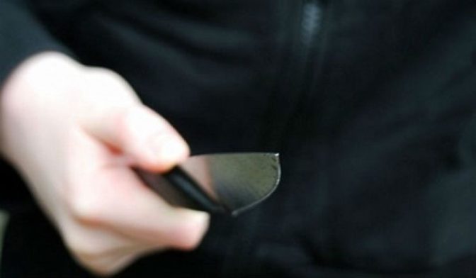Τρόμος για Βολιώτισσα - «Κρατούσε μαχαίρι και μου φώναζε θα σε σκοτώσω»