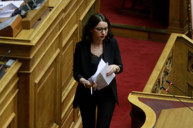 Δριτσέλη: Με χημικά απαντάει η Κυβέρνηση στο τεράστιο πρόβλημα επιβίωσης του αγροτικού κόσμου