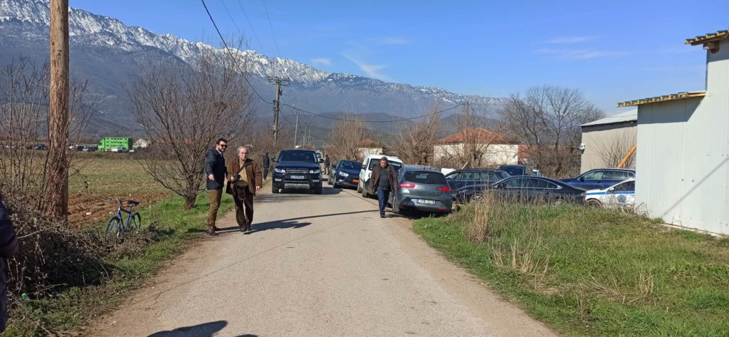 Άφιξη Κ. Μαράβα με υποδοχή προέδρου κόμματος!!!