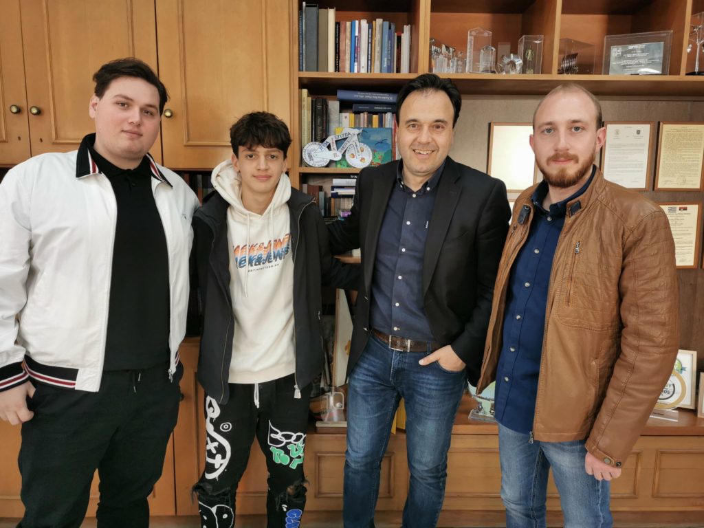 Εμφαση στα νιάτα και συνεργασία Δημάρχου Τρικκαίων - προεδρείου του Δημοτικού Συμβουλίου Νέων Δ. Τρικκαίων