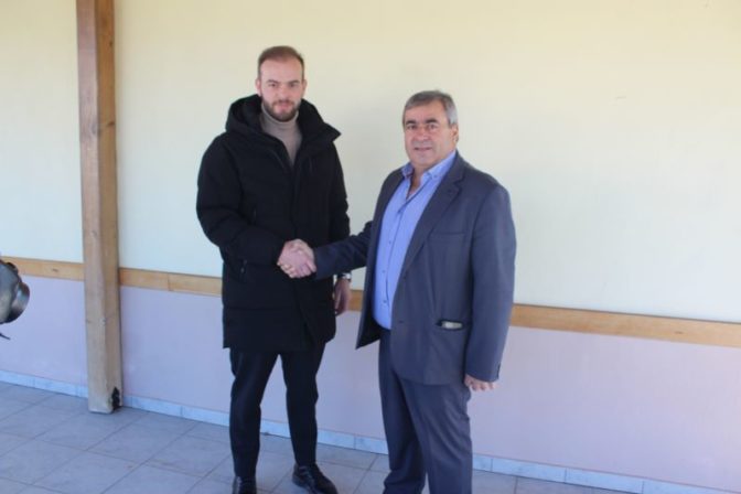 Ένας Γαρδικιώτης αστυνομικός στο πλευρό του Μαράβα