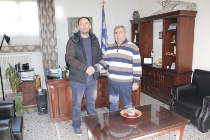 Ο Απόστολος Γαλάνης στο πλευρό Μαράβα