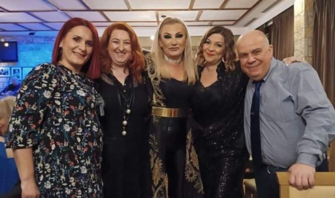 Έκοψαν την πίτα και διασκέδασαν οι άνθρωποι της Χειρουργικής Κλινικής του ΓΝΤ