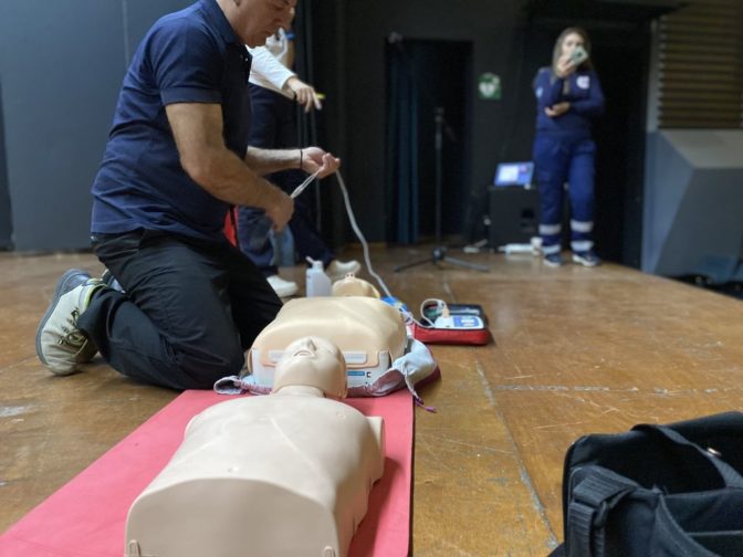 Ενημερώθηκαν για ΚΑΡΠΑ – απινιδωτή οι εργαζόμενοι του Δήμου Τρικκαίων