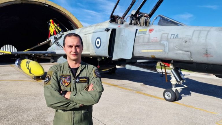 Νεκρός και ο δεύτερος πιλότος του Φάντομ, Ευστάθιος Τσιτλακίδης