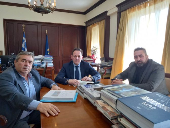 Στον αναπληρωτή υπουργό Εσωτερικών Στέλιο Πέτσα ο δήμαρχος Πύλης Κώστας Μαράβας