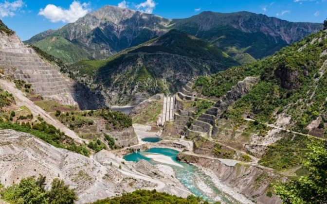 Η Περιφέρεια Θεσσαλίας διεκδικεί την ολοκλήρωση των ημιτελών έργων του Αχελώου