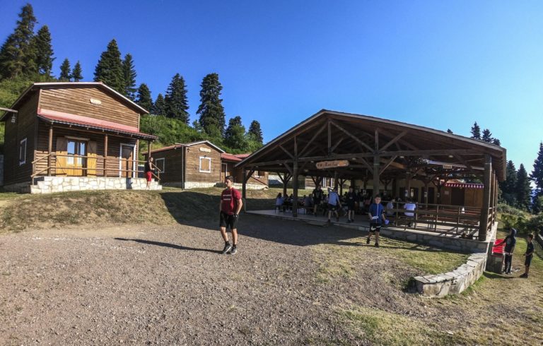 Αγγελία εργασίας για παιδική κατασκήνωση