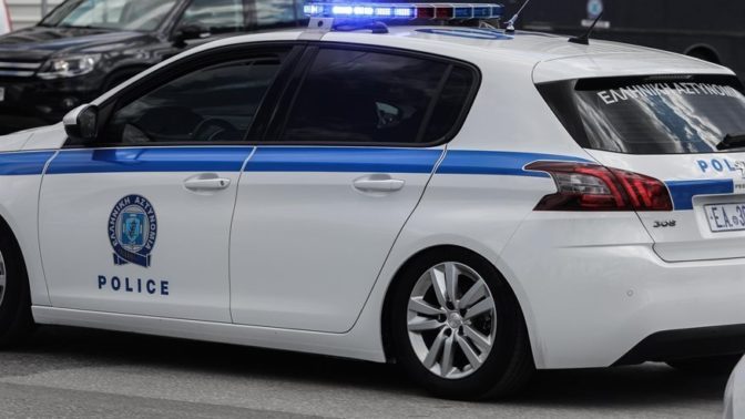 Περίεργη διάρρηξη στο σπίτι δημοσκόπου