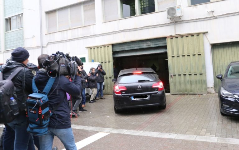 Tραγωδία Τεμπών: Ώρα καταθέσεων για τους σταθμάρχες